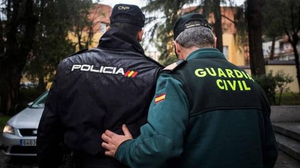 Era ricercato per violenza sessuale su una minorenne: varesino arrestato a Siviglia Era ricercato per violenza sessuale su una minorenne: varesino arrestato a Siviglia
