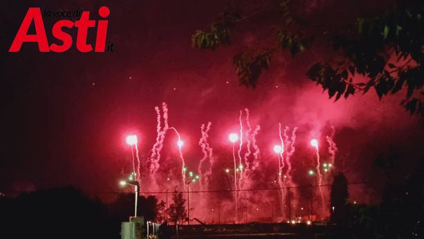 "Lundes d'ji Feu" 2025: tutte le chiusure e i divieti per lo spettacolo pirotecnico "Lundes d'ji Feu" 2025: tutte le chiusure e i divieti per lo spettacolo pirotecnico