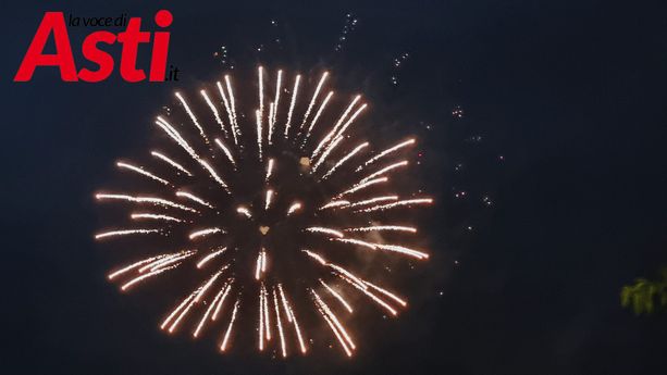 Il “Lundes d'ji Feu" sta 'accendendo' i festeggiamenti in onore del Santo Il “Lundes d'ji Feu" sta 'accendendo' i festeggiamenti in onore del Santo