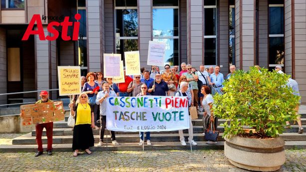 I rincari della TARI tengono banco al Consiglio comunale aperto. &quot;Un disastro che si abbatte su cittadini ed esercizi commerciali&quot; [FOTO E VIDEO]