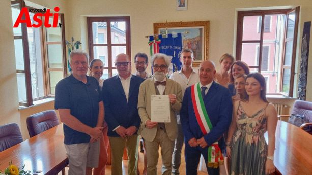 Rocchetta Tanaro, Vessicchio cittadino onorario: &quot;Ora mi sento responsabile di questa comunità&quot; [VIDEOINTERVISTA]