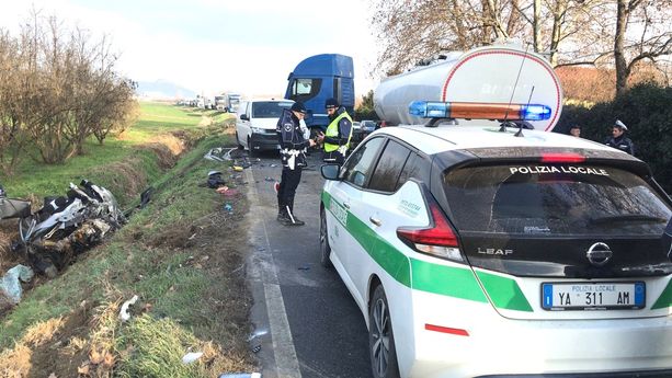 Una 65enne astigiana la vittima dell’ennesimo scontro sulla Provinciale 7 Una 65enne astigiana la vittima dell’ennesimo scontro sulla Provinciale 7