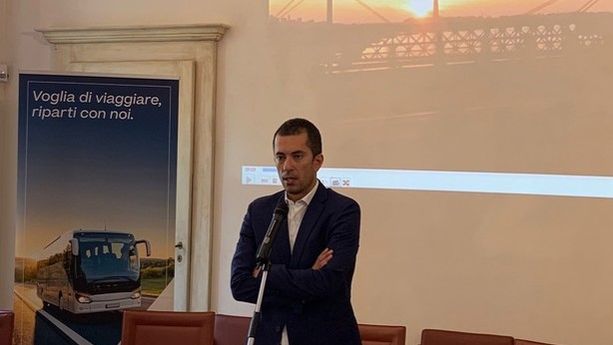 Gabusi: “Da giovedì 12 ottobre quattro bus sull'intera tratta Canelli/Alba” Gabusi: “Da giovedì 12 ottobre quattro bus sull'intera tratta Canelli/Alba”