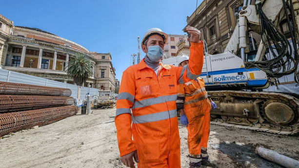 Il Governo tergiversa mentre il virus cresce sui posti di lavoro…