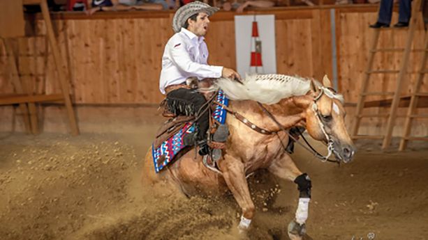 Monegasco di nascita, cresciuto a Mentone: Alex Giarratano, un campione di reining Monegasco di nascita, cresciuto a Mentone: Alex Giarratano, un campione di reining