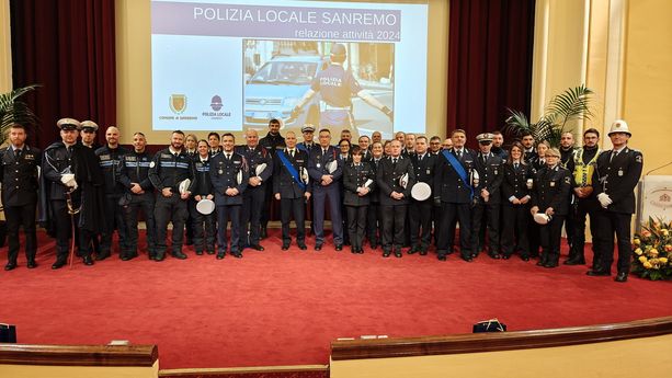 Sanremo: la Municipale festeggia San Sebastiano, nel 2024 sono stati 650 gli incidenti rilevati dei quali quattro mortali (Foto e Video) Sanremo: la Municipale festeggia San Sebastiano, nel 2024 sono stati 650 gli incidenti rilevati dei quali quattro mortali (Foto e Video)