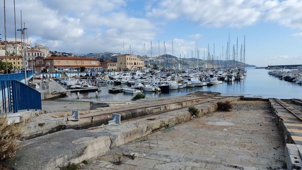 Sanremo: il Consiglio di Stato sospende la sentenza del Tar sul restyling del porto vecchio, udienza a maggio Sanremo: il Consiglio di Stato sospende la sentenza del Tar sul restyling del porto vecchio, udienza a maggio
