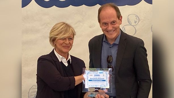 Premio Azzurro a Donatella Bianchi: “Il mare è futuro, ma serve responsabilità” (FOTO e VIDEO) Premio Azzurro a Donatella Bianchi: “Il mare è futuro, ma serve responsabilità” (FOTO e VIDEO)