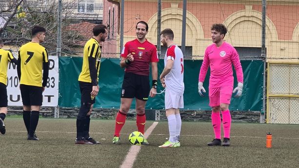 Calcio, Prima Categoria B. E' tempo dello scontro al vertice, la webcronaca di Pra - Quiliano &amp; Valleggia