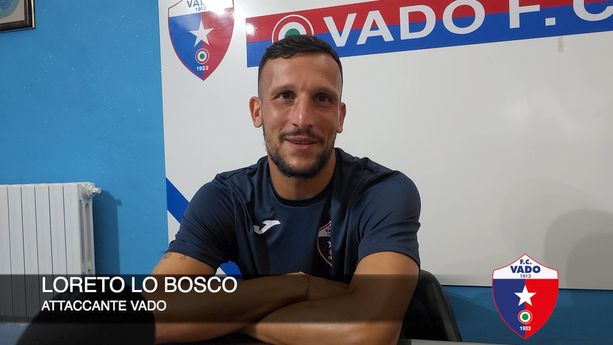 Calcio, Vado. Lo Bosco pronto a pagar pegno dopo l'espulsione: "Porterò le paste per farmi perdonare! Possiamo migliorare tanto, ma c'è unione d'intenti" (VIDEO) Calcio, Vado. Lo Bosco pronto a pagar pegno dopo l'espulsione: "Porterò le paste per farmi perdonare! Possiamo migliorare tanto, ma c'è unione d'intenti" (VIDEO)
