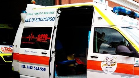 Tragedia ad Alassio: giovane di Cuneo muore cadendo dal quarto piano