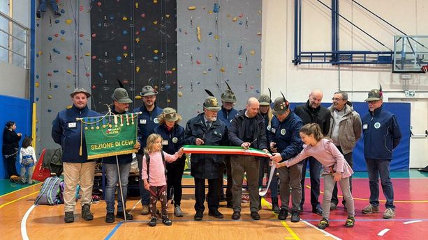 Ceva, il cuore alpino batte per il ricordo: inaugurate le mostre per la Russia, stasera la Taurinense al Marenco Ceva, il cuore alpino batte per il ricordo: inaugurate le mostre per la Russia, stasera la Taurinense al Marenco