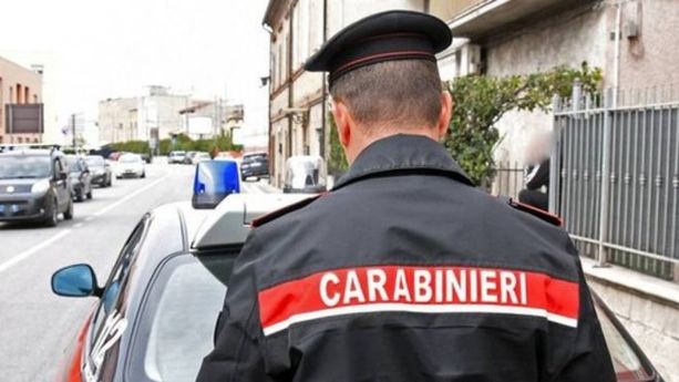 &quot;Perché non controllate quel Carabiniere? Compra la droga&quot;: finisce a processo per oltraggio