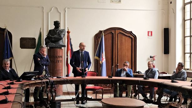 Elezioni provinciali: dallo spoglio esce un pareggio, Lega fuori dal Consiglio Elezioni provinciali: dallo spoglio esce un pareggio, Lega fuori dal Consiglio