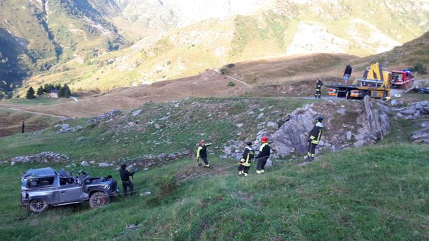 La tragedia di Castelmagno si porta via le vite di cinque giovani Cuneesi: gli inquirenti indagano sulla dinamica e sulla portata del mezzo