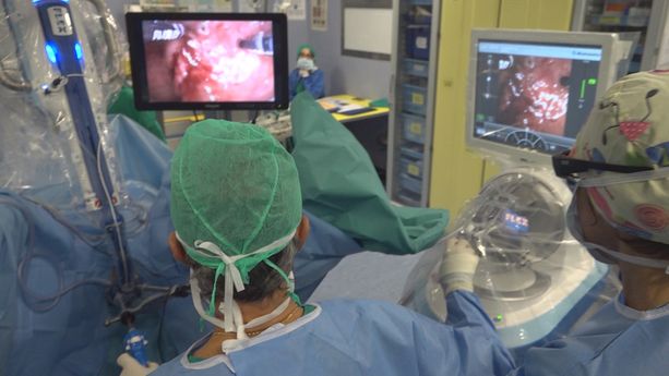 Bimba nata con l'intestino al posto del polmone salvata dalla Città della Salute