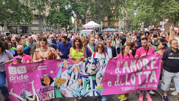 Torino si prepara al Pride: strade chiuse, deviazioni e divieti Torino si prepara al Pride: strade chiuse, deviazioni e divieti