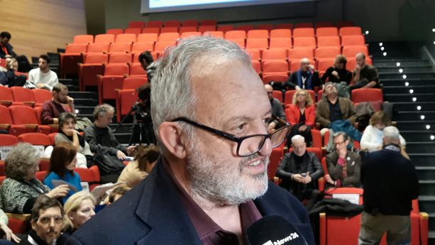 Tff, Steve Della Casa tra (probabile) riconferma e addio: &quot;Festival migliorabile. Se mi richiamano io ci sono&quot; [VIDEO]
