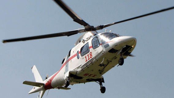 Pinerolo: scontro tra auto e scooter all’incrocio tra via Saluzzo e corso Piave Pinerolo: scontro tra auto e scooter all’incrocio tra via Saluzzo e corso Piave