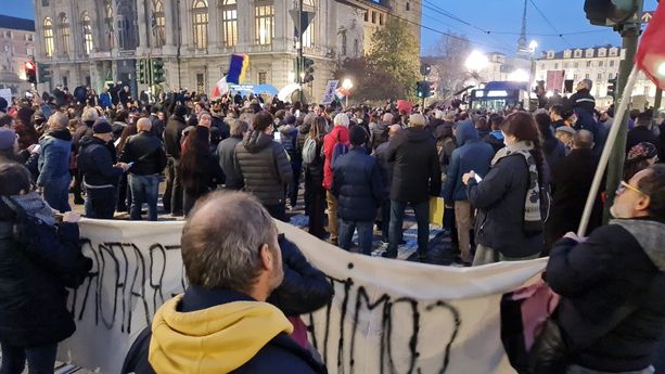 Salta il torneo di calcio "No Green pass": la questura lo vieta Salta il torneo di calcio "No Green pass": la questura lo vieta