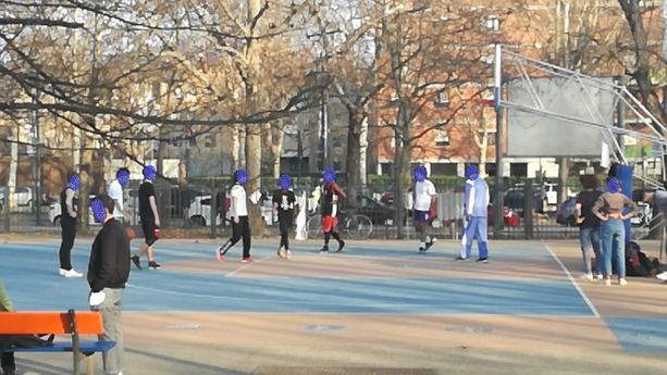 Stop alle aree gioco, a Torino anche il secondo giorno è un flop: il sole riempie i campetti [FOTO e VIDEO]