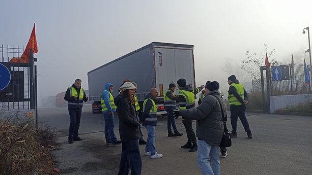 Trasnova, licenziamenti per 14 addetti a Rivalta: ma è solo una delle voci dell'indotto che soffre la crisi Stellantis Trasnova, licenziamenti per 14 addetti a Rivalta: ma è solo una delle voci dell'indotto che soffre la crisi Stellantis