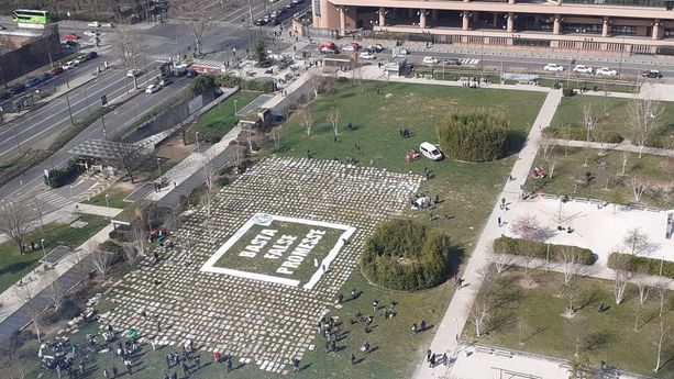 Lo sciopero per il clima di Fridays for Future torna a Torino: “Basta false promesse” [FOTO e VIDEO]