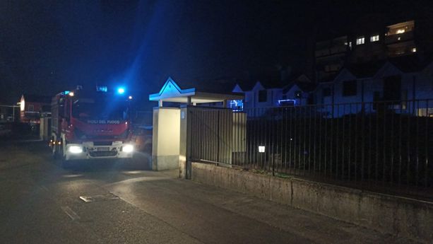 Sospetta fuga di monossido: soccorsi in azione a Samarate Sospetta fuga di monossido: soccorsi in azione a Samarate