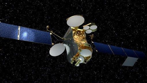 Quindici milioni d’italiani guardano la televisione usando la parabola satellitare Quindici milioni d’italiani guardano la televisione usando la parabola satellitare