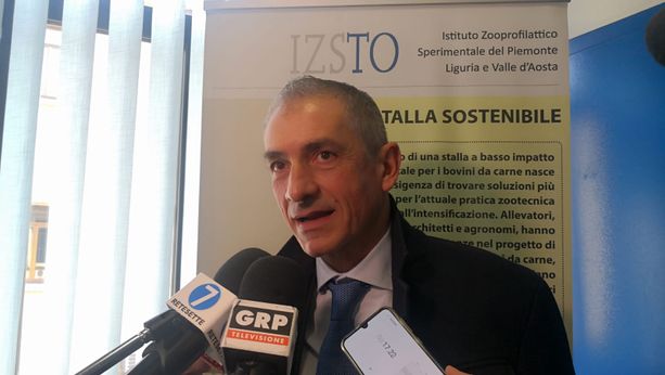 Vaccini ai profughi ucraini, il sottosegretario Costa: "Non solo Covid, ma anche polio e morbillo" [VIDEO]