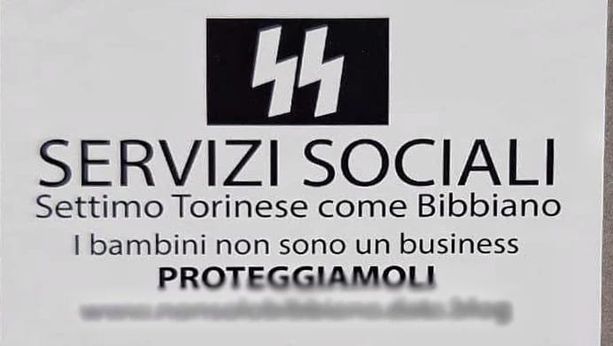 Settimo Torinese: cartelli con simbolo SS, nel mirino i servizi sociali