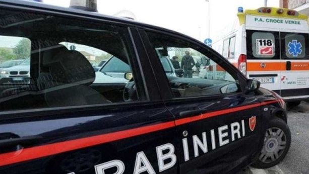 Rissa a colpi di sassi e coltellate a Luino: fermato un ragazzo con l'accusa di tentato omicidio