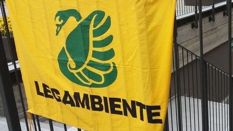 Legambiente lancia l’allarme nel Rapporto sulle ecomafie: “Bisogna alzare il livello d’attenzione”