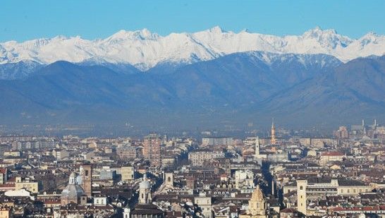 Coronavirus, piemontesi &quot;chiusi&quot; in casa: il 40% vive in meno di 80 metri quadrati, a Torino i maggiori disagi