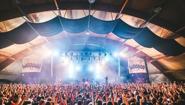 I cinque giorni del Woodoo fest,  da Massimo Pericolo a The Zen Circus passando per Myss Keta I cinque giorni del Woodoo fest,  da Massimo Pericolo a The Zen Circus passando per Myss Keta