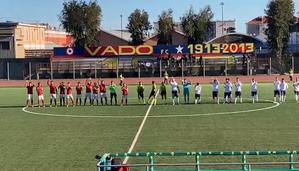 Il Varese sbatte sul portiere del Vado e si deve accontentare del pari. Più di così non si può Il Varese sbatte sul portiere del Vado e si deve accontentare del pari. Più di così non si può