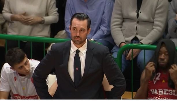 A lezione di tutto. A lezione di playoff