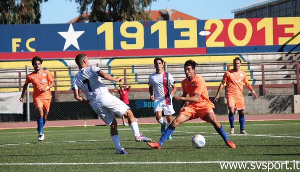 Calcio. Serie D. Tornano gli anticipi del sabato con il turno infrasettimanale alle porte: per il Vado c'è la trasferta con il Pont Donnaz Calcio. Serie D. Tornano gli anticipi del sabato con il turno infrasettimanale alle porte: per il Vado c'è la trasferta con il Pont Donnaz