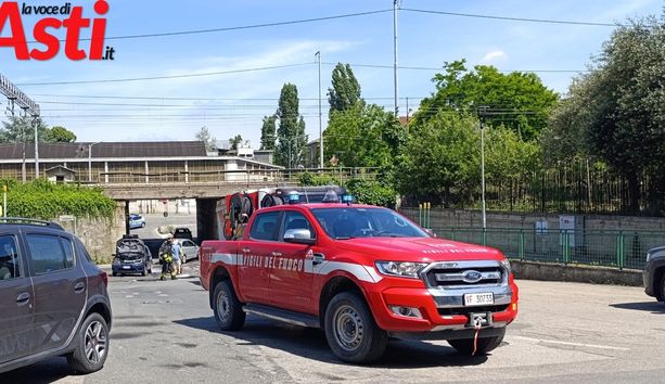 A fuoco un'auto in San Fedele