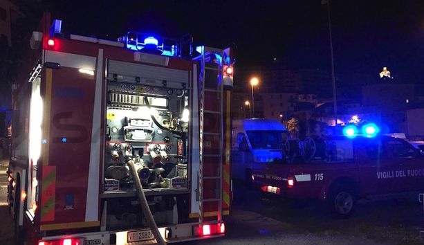 Via Pre', incendio all'hotel Royal, cinque feriti, due in codice rosso