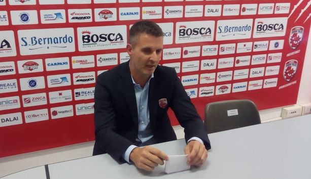 Volley femminile A1 - Cuneo piega Firenze 3-0, Pistola: "Era importante fare punti" Volley femminile A1 - Cuneo piega Firenze 3-0, Pistola: "Era importante fare punti"