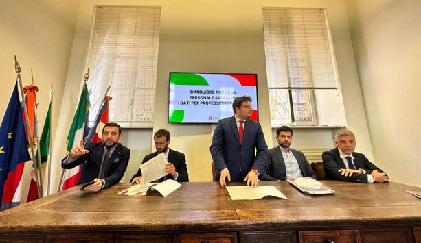 Sanità, Pd all’attacco di Cirio: “Persi 1.000 tra medici, infermieri e Oss nel 2022” Sanità, Pd all’attacco di Cirio: “Persi 1.000 tra medici, infermieri e Oss nel 2022”