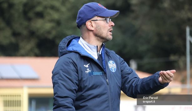 Calcio, Ceriale. Mambrin dà un occhio alla classifica: "Bello vedersi secondi, in settimana si era percepita la voglia di una grande prestazione" Calcio, Ceriale. Mambrin dà un occhio alla classifica: "Bello vedersi secondi, in settimana si era percepita la voglia di una grande prestazione"