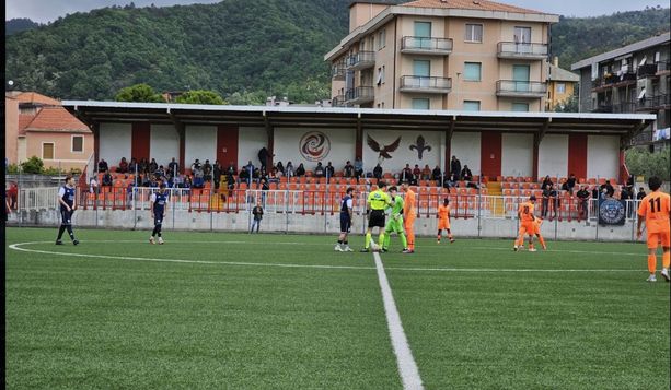 Calcio. La Spotornese cerca il colpo salvezza contro il Masone, la webcronaca dal Picasso (LIVE) Calcio. La Spotornese cerca il colpo salvezza contro il Masone, la webcronaca dal Picasso (LIVE)