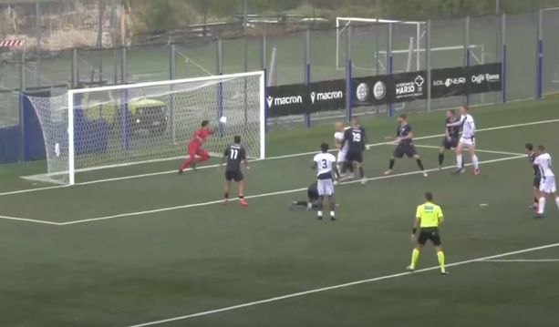 Calcio. I corazzieri bianconeri e la magia di D'Antoni, rivediamo i gol di Albenga - Sanremese 3-1 (VIDEO) Calcio. I corazzieri bianconeri e la magia di D'Antoni, rivediamo i gol di Albenga - Sanremese 3-1 (VIDEO)