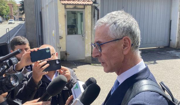 «Marco Manfrinati è stato aggredito da Fabio Limido con una mazza da golf. Si è difeso»