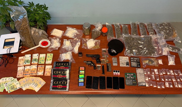 Operazione antidroga dei Carabinieri di Mondovì: 14 arresti e ingente sequestro di sostanze