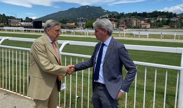 VIDEO. Non è estate senza corse alle Bettole: entrata gratis per 1.000 persone, i clou saranno in notturna. Borghi: «Roma deve rispettarci, ma noi siamo ancora qui» VIDEO. Non è estate senza corse alle Bettole: entrata gratis per 1.000 persone, i clou saranno in notturna. Borghi: «Roma deve rispettarci, ma noi siamo ancora qui»