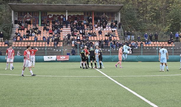 Calcio. Carcarese e Albissole per il primato solitario, la webcronaca dal Corrent (LIVE) Calcio. Carcarese e Albissole per il primato solitario, la webcronaca dal Corrent (LIVE)