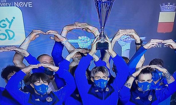 La Pro Patria Ginnastica scrive la storia: è scudetto! Il sindaco: «Sono dei campioni» La Pro Patria Ginnastica scrive la storia: è scudetto! Il sindaco: «Sono dei campioni»